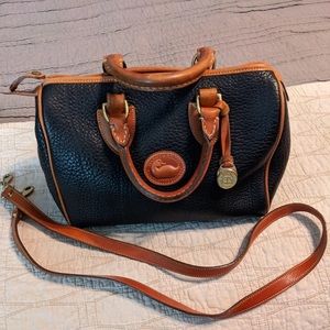 Collectible Dooney & Bourke purse duffle/ bucket shape
